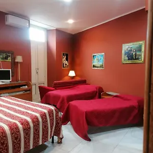 Garibaldi Station Guest house Naples